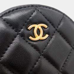 Pre Owned حقيبة شانيل سوداء جلد دائري لؤلؤي بسلسلة