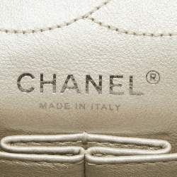 Pre Owned Chanel Beige Quilted Leather 226 Classic Reissue 2.55 Flap Bag
