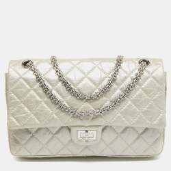 Pre Owned Chanel Beige Quilted Leather 226 Classic Reissue 2.55 Flap Bag