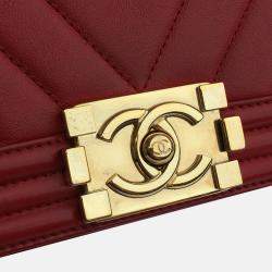 Chanel Red Leather Medium Boy Shoulder Bags