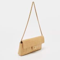 Pre Owned Chanel Beige Chocolate Bar Leather East-West Flap Bag