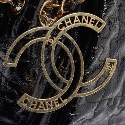 Pre Owned Chanel Black Patent Leather Puzzle Accordion Flap Bag
