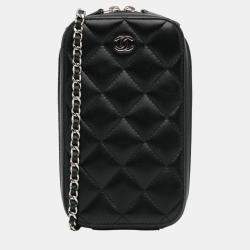Pre Owned Chanel Black CC Quilted Lambskin Zip Phone Case
