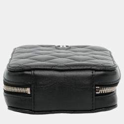 Pre Owned Chanel Black CC Quilted Lambskin Zip Phone Case
