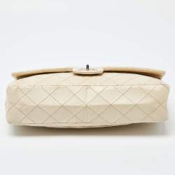 Pre Owned Chanel Cream Quilted Aged Leather Classic 226 Reissue 2.55 Flap Bag