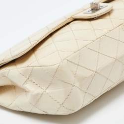 Pre Owned Chanel Cream Quilted Aged Leather Classic 226 Reissue 2.55 Flap Bag
