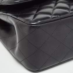 Pre Owned Chanel Black Quilted Leather Jumbo Classic Double Flap Bag