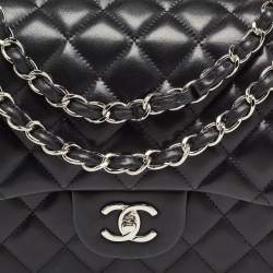 Pre Owned Chanel Black Quilted Leather Jumbo Classic Double Flap Bag