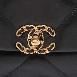 Pre Owned Chanel Black Quilted Leather Small 19 Flap Bag