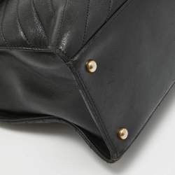 Pre Owned Chanel Black/Gold Reversed Chevron Leather Shopper Tote