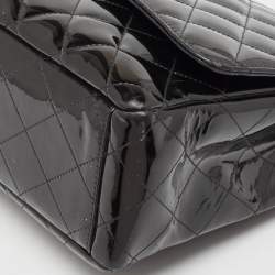 Pre Owned Chanel Black Quilted Patent Leather Maxi Classic Single Flap Bag