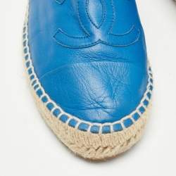 Pre Owned Chanel Blue Leather CC Espadrille Flats Size 38