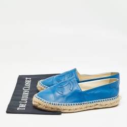 Pre Owned Chanel Blue Leather CC Espadrille Flats Size 38