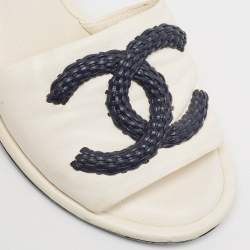 Chanel White Leather Woven CC Slide Sandals Size 37.5