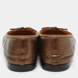 Pre Owned Chanel Brown Leather Bow CC Cap Toe Ballet Flats Size 39