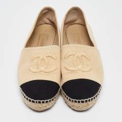 Pre Owned Chanel Beige/Black Canvas CC Espadrille Flats Size 37