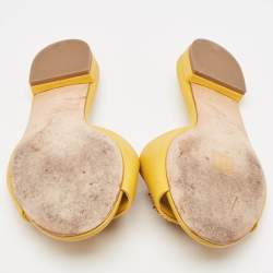 Chanel Yellow Leather Interlocking CC Logo Flat Slides Size 39