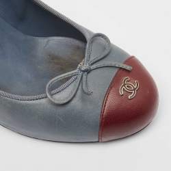 Pre Owned Chanel Grey/Burgundy Leather CC Cap-Toe Bow Pumps Size 38