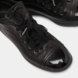 Pre Owned Chanel Black Patent and Leather CC Low Top Sneakers Size 38