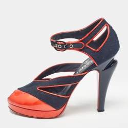 Chanel Navy Blue/Red Canvas and Patent Leather CC Strappy Sandals Size 38.5