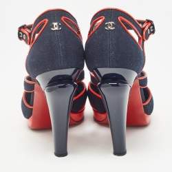 Chanel Navy Blue/Red Canvas and Patent Leather CC Strappy Sandals Size 38.5