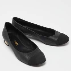 Pre Owned Chanel Black Leather and Canvas CC Cap Toe Ballet Flats Size 39