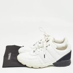 Pre Owned Chanel White/Black Leather And Satin CC Low Top Sneakers Size 39.5