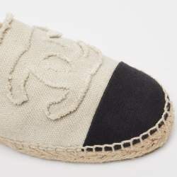 Pre Owned Chanel Grey/Black Canvas CC Cap Toe Espadrille Flats Size 40