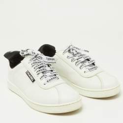 Pre Owned Chanel White/Black Leather Lace Up CC Low Top Sneakers Size 38.5
