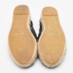 Pre Owned Chanel Black Woven Raffia and Grosgrain CC Cap Toe Espadrille Flats Size 39