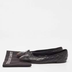 Pre Owned Chanel Black Quilted Leather CC Bow Ballet Flats Size 41