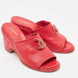 Chanel Red Leather CC Chain Details Quilted Block Heel Sandals Size 37