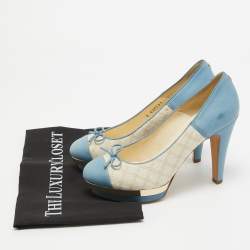 Pre Owned Chanel Blue/Cream Leather and Canvas CC Cap Toe Pumps  Size 38