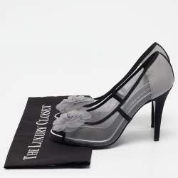 Pre Owned Chanel Grey/Black Mesh CC Bow Pumps Size 38