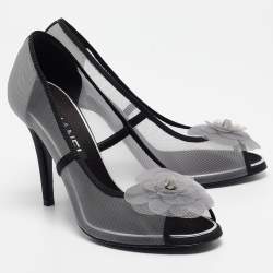 Pre Owned Chanel Grey/Black Mesh CC Bow Pumps Size 38