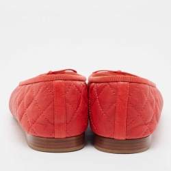 Pre Owned Chanel Red Quilted Leather CC Bow Ballet Flats Size 39