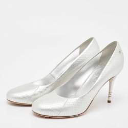 Pre Owned Chanel Silver Embossed Snakeskin CC Round Toe Pumps Size 41