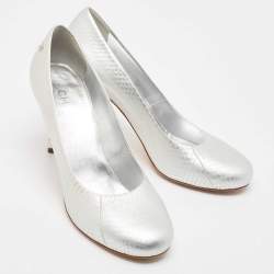 Pre Owned Chanel Silver Embossed Snakeskin CC Round Toe Pumps Size 41
