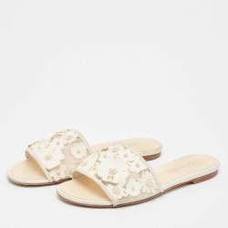 Chanel White Leather and Mesh Pearls Embellished  Flat Slides Size 39