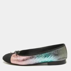 Pre Owned Chanel Metallic/Black Leather and CC Canvas Bow Ballet Flats Size 37.5