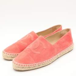 Pre Owned Chanel Pink Suede CC Cap Toe Espadrille Flats Size 42