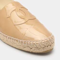 Chanel Beige Patent Leather CC Cap Toe Espadrille Flats Size 42