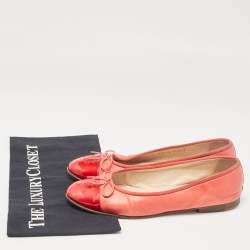 Pre Owned Chanel Red Leather and Patent CC Cap Toe Ballet Flats Size 39