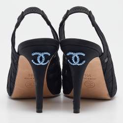Pre Owned Chanel Black Canvas and Mesh CC Pumps Size 39