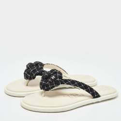 Chanel Black/White Tweed Camellia Thong Sandals Size 39.5