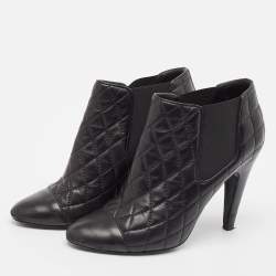 Chanel Black Quilted Leather CC Ankle Booties Size 39.5