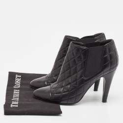 Chanel Black Quilted Leather CC Ankle Booties Size 39.5