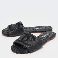 Pre Owned Chanel Black Leather CC Flat Slides Size 38