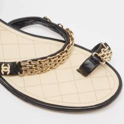 Pre Owned Chanel Black Leather CC Chain Detail Ankle Strap Flat Sandals Size 40