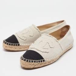 Pre Owned Chanel White/Black Canvas CC Espadrille Flats Size 37